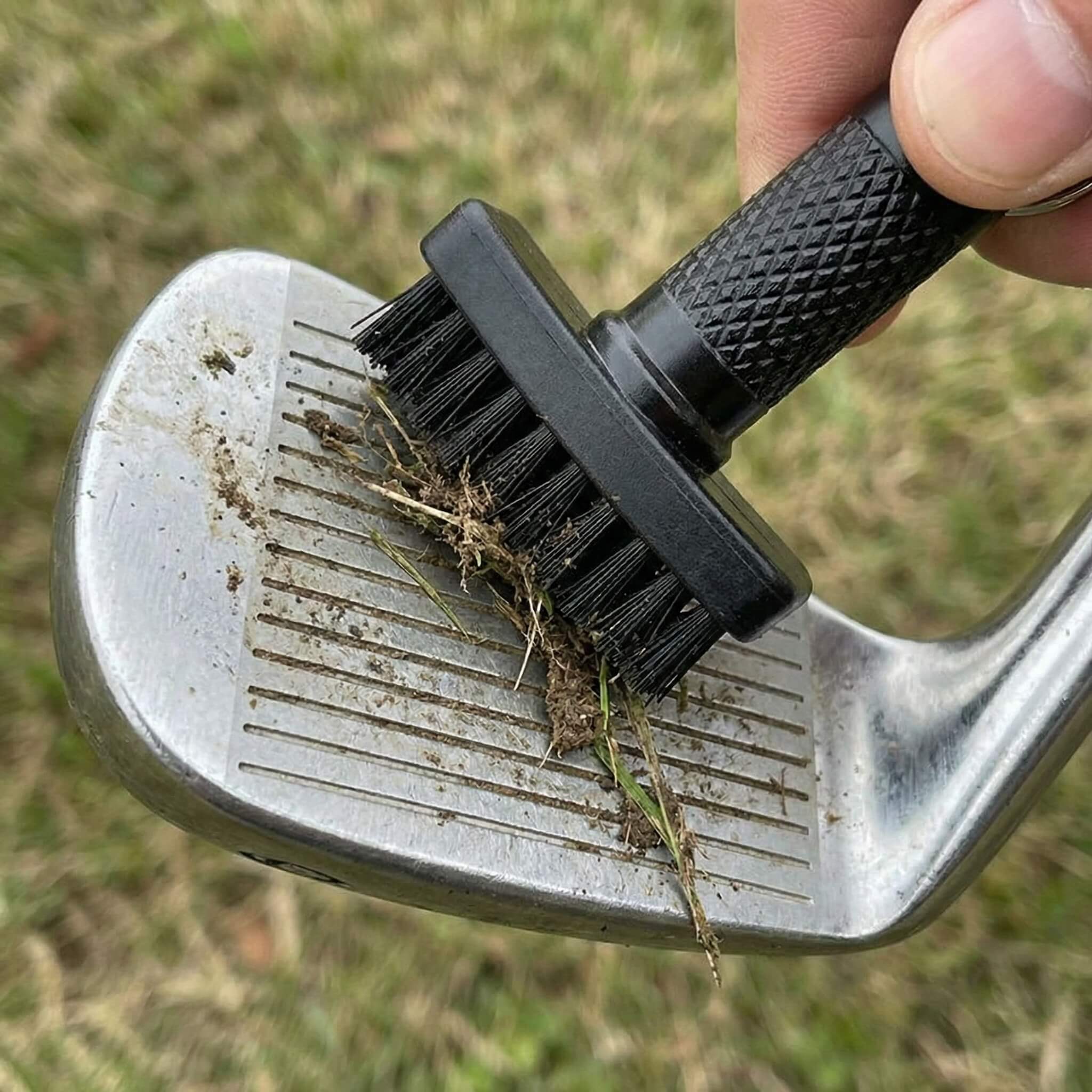 TruePutts Mini Brush